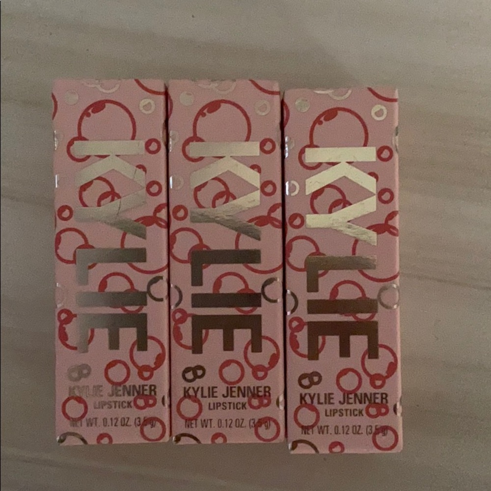 Kylie cosmetics summer lipsticks